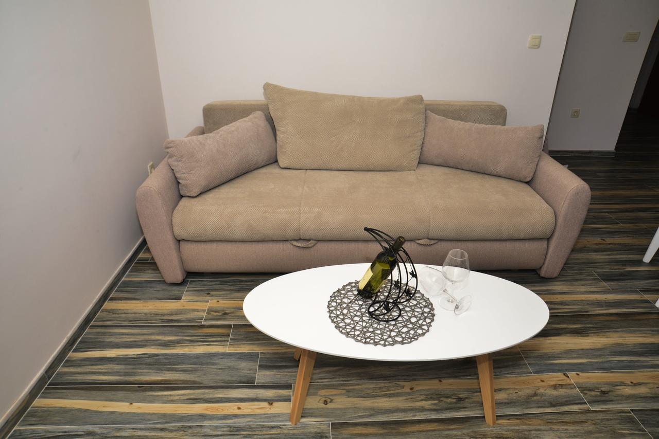 A Hundred Olive Trees Apartments コトル エクステリア 写真
