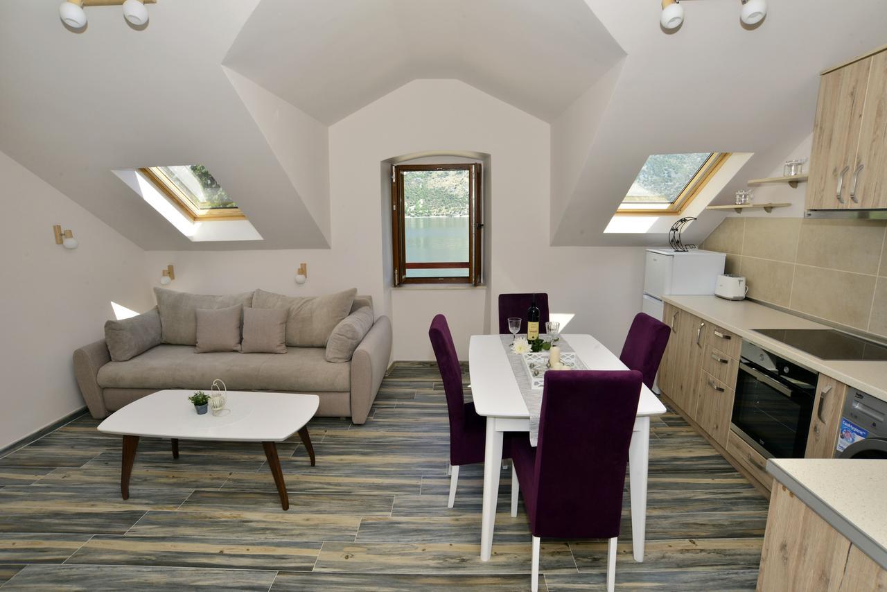 A Hundred Olive Trees Apartments コトル エクステリア 写真