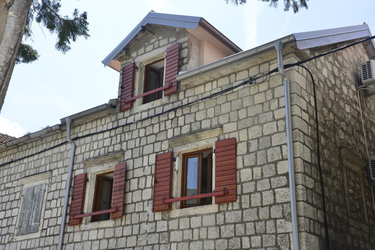 A Hundred Olive Trees Apartments コトル エクステリア 写真